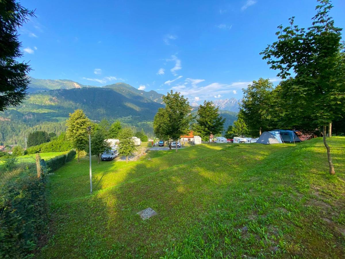 Camping & Caravan Zoncolan أوفارو المظهر الخارجي الصورة