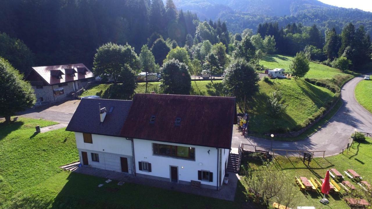 Camping & Caravan Zoncolan أوفارو المظهر الخارجي الصورة